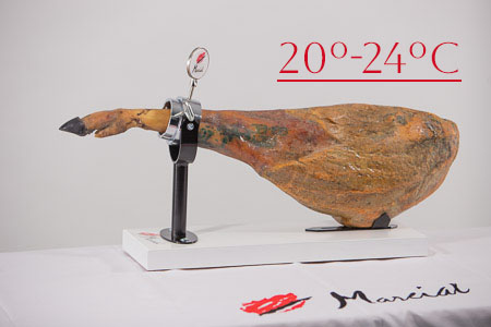 Jamón ibérico de bellota a temperatura óptima de consumo entre 20 y 24 grados